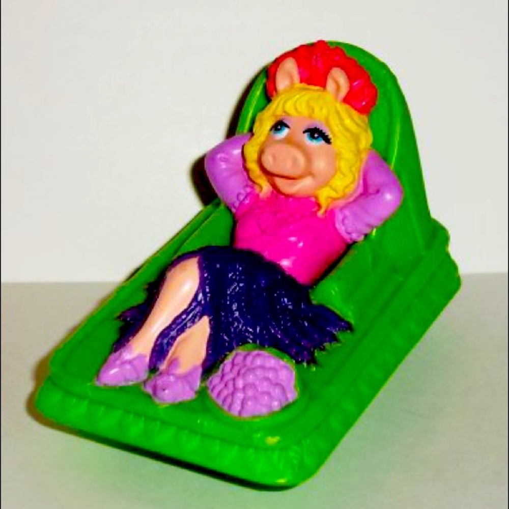 McDonald's 1995 Muppet Treasure Island Miss Piggy Tub Toy Happy Meal Toy Loose
